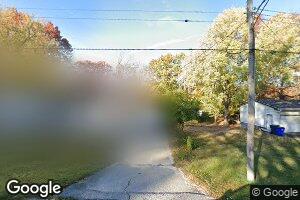 7 Circle Dr, Decatur, IL 62521