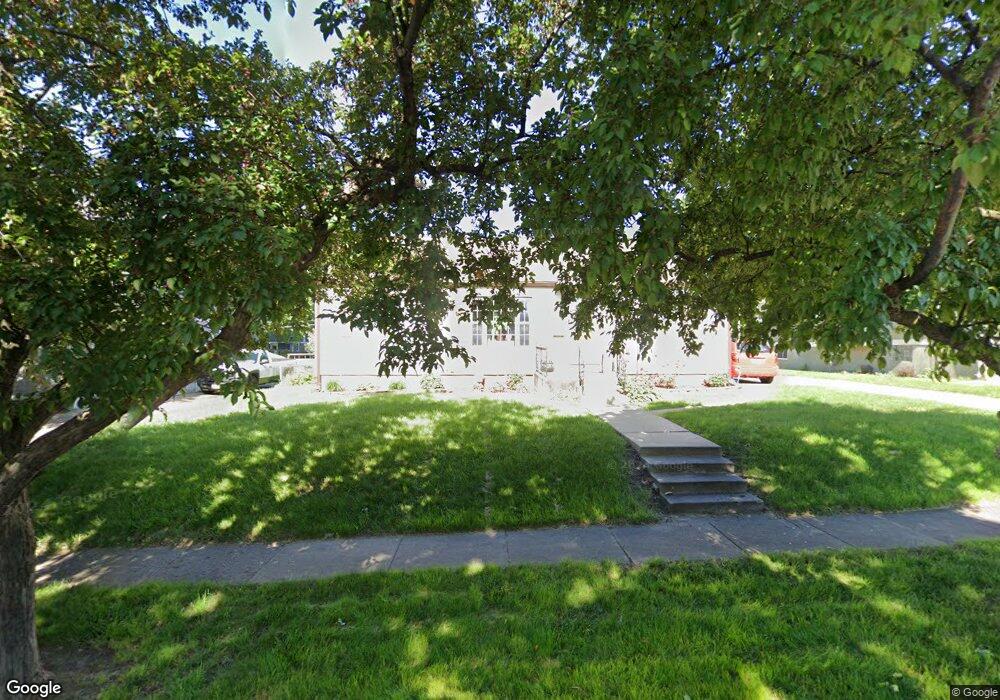 3204 4th St, Des Moines, IA 50313 - photo 1