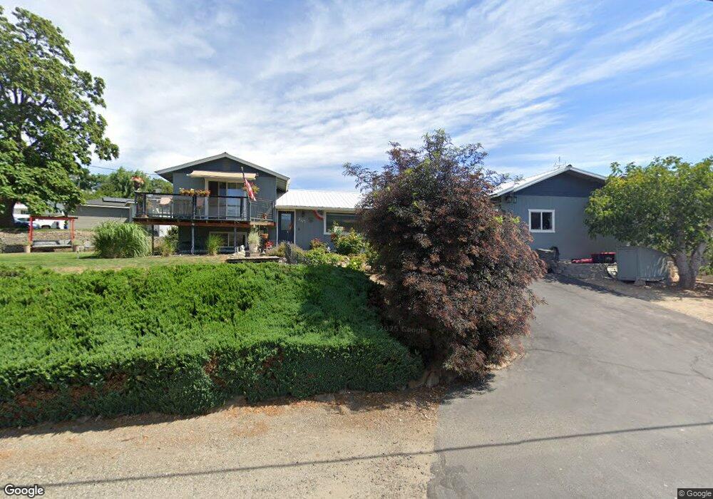 2129 Rock Island Rd, East Wenatchee, WA 98802 - photo 1