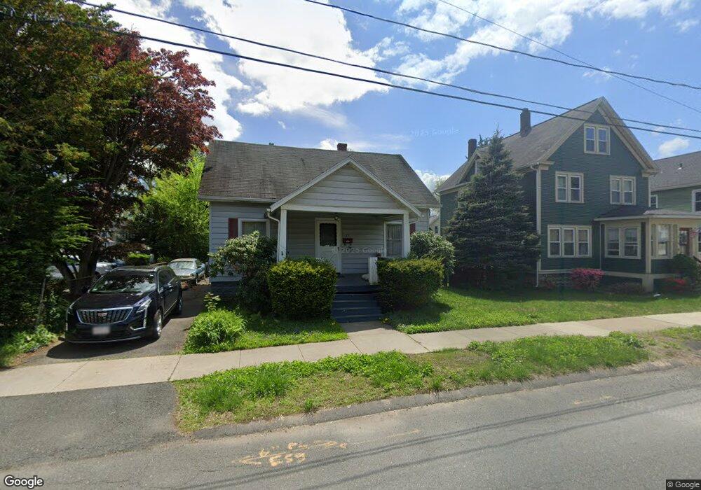 23 Field St, West Springfield, MA 01089 - photo 1