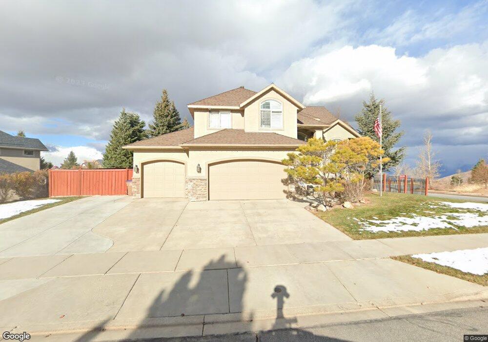1689 E Amber Crest Ln, Draper, UT 84020 - photo 1
