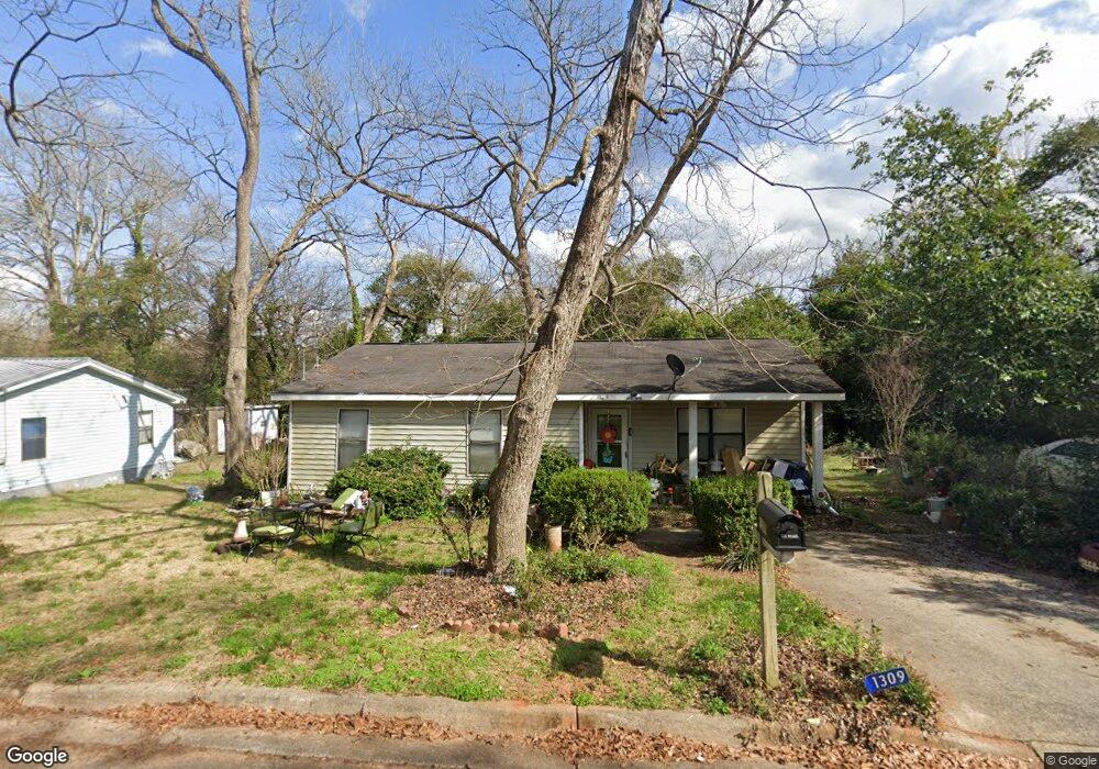 1309 Norris Cir, Americus, GA 31719 - photo 1