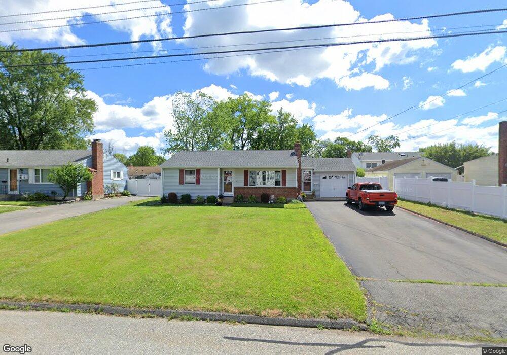 60 Booth Ave, Wethersfield, CT 06109 - photo 1