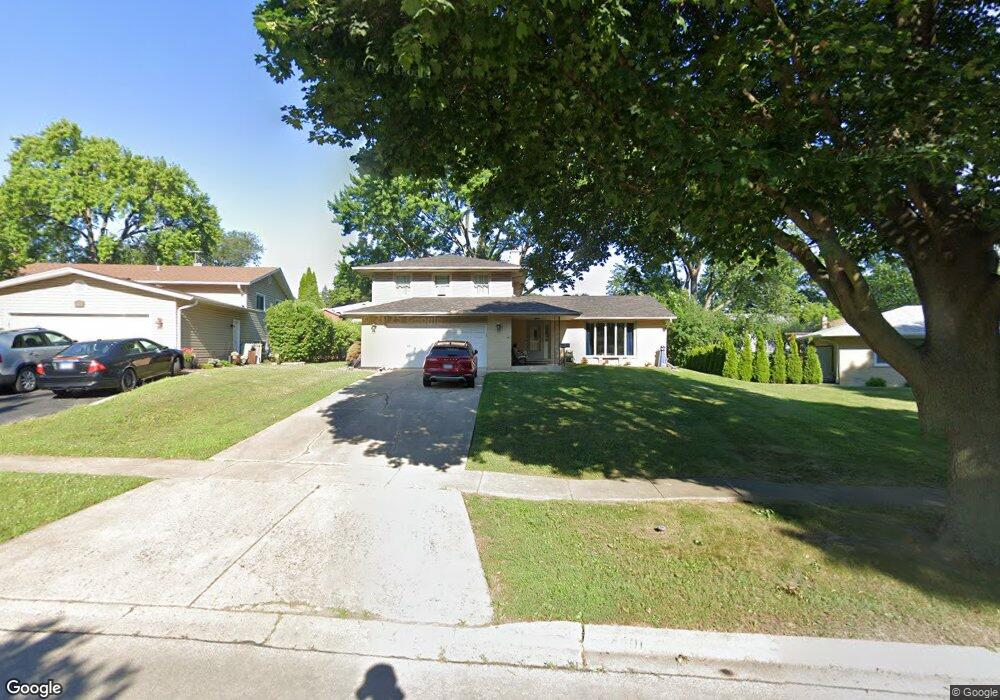 4501 Thorntree Ln, Rolling Meadows, IL 60008 - photo 1