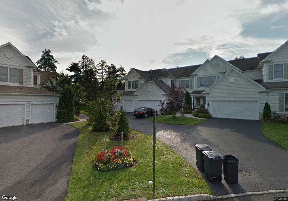 24 Thistle Dr, Paramus, NJ 07652 - photo 1