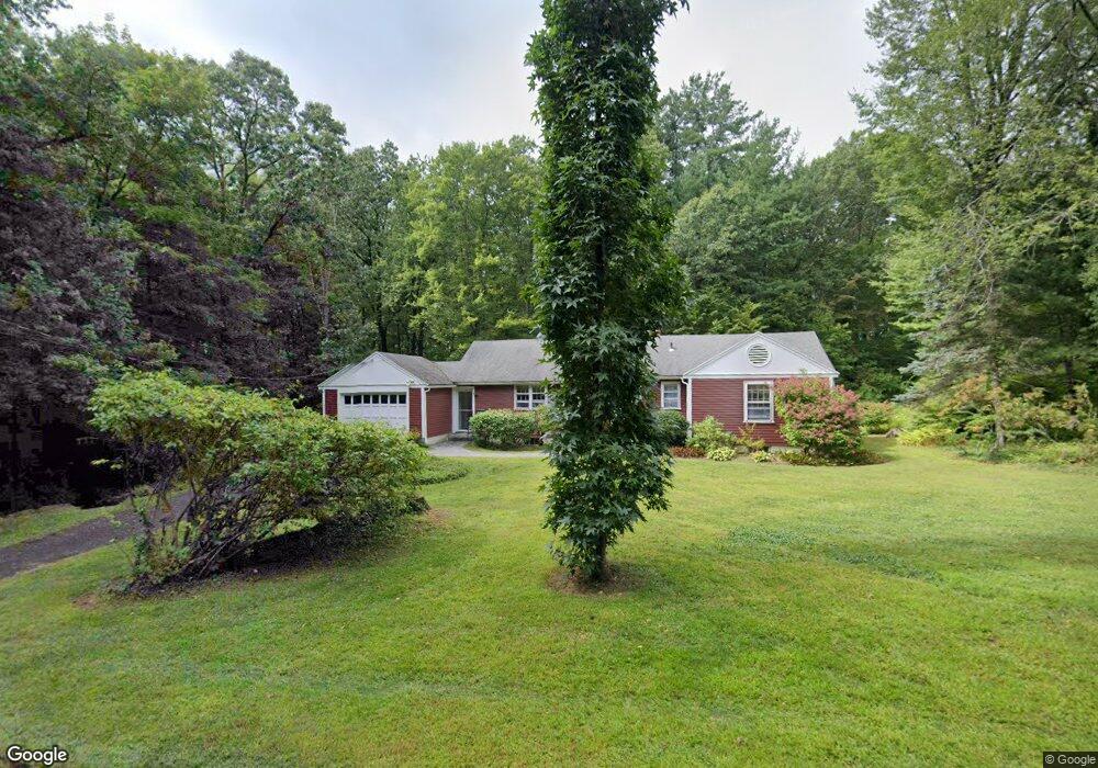 18 Red Gate Ln, Amherst, MA 01002 - photo 1