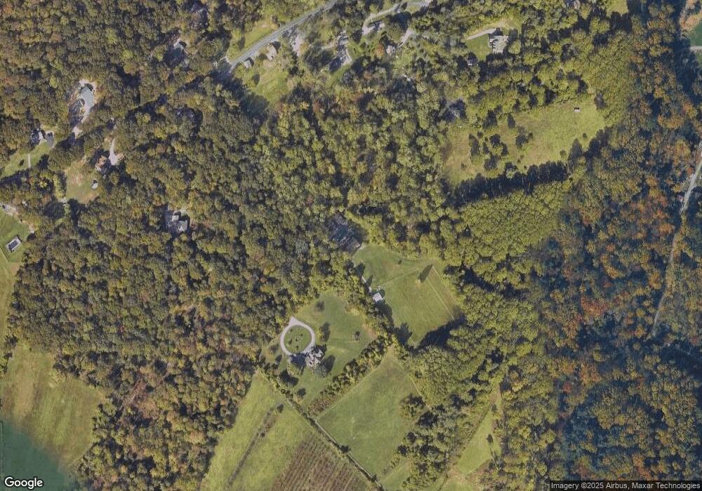 40 Melon Ln, Reading, PA 19606 - photo 1