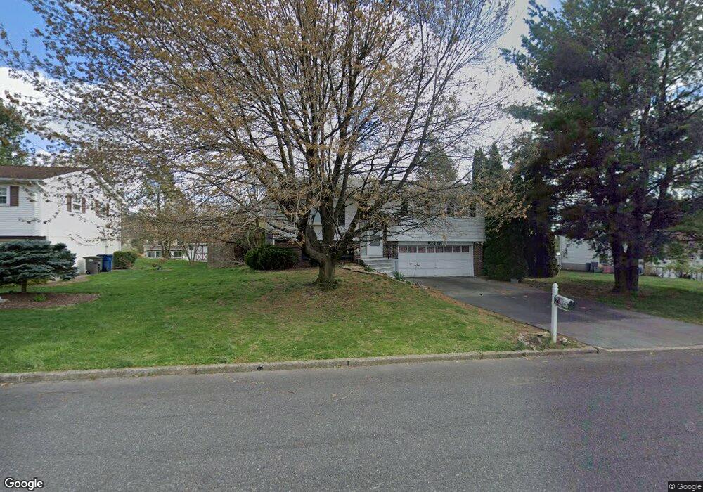 2448 W Fairmont St, Allentown, PA 18104 - photo 1