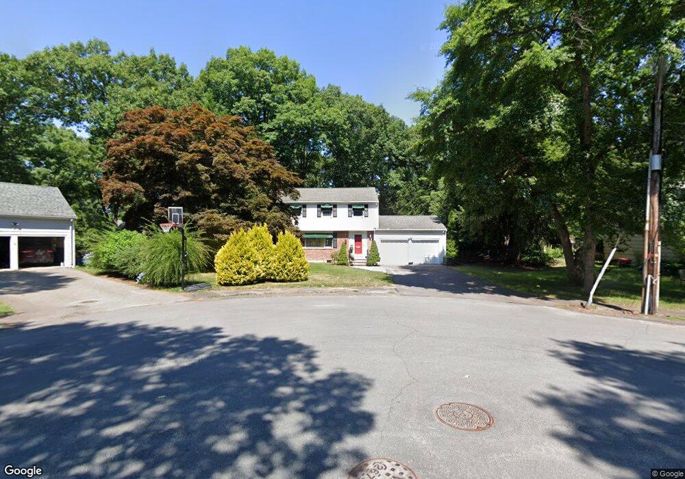 7 Ivy Cir, Wellesley, MA 02482 - photo 1