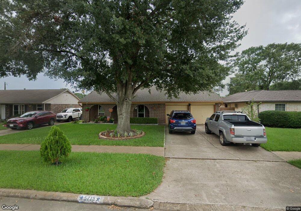 5719 Hoover St, Houston, TX 77092 - photo 1
