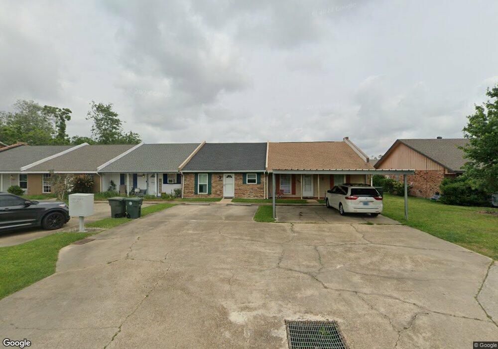 1846 S Tallowood Dr, Lake Charles, LA 70605 - photo 1