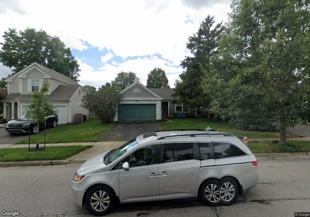 2393 Sutter Pkwy, Dublin, OH 43016 - photo 1