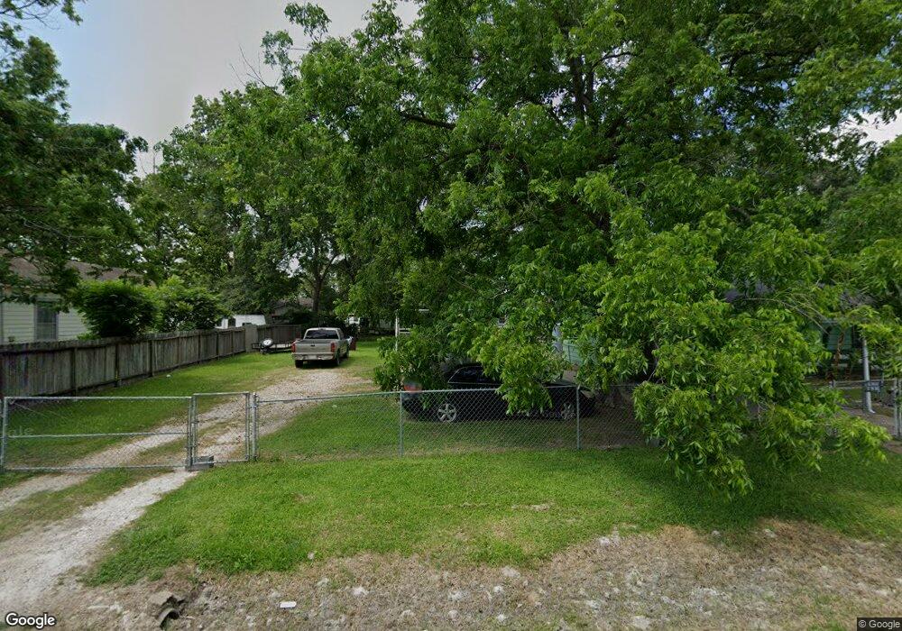 5217 Mohawk St, Houston, TX 77093 - photo 1