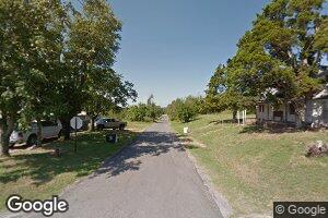 519 E 2nd St, Cement, OK 73017