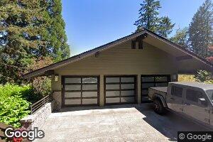 2410 Summit Ct, Lake Oswego, OR 97034
