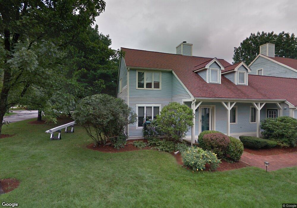 4 Sunflower Ln unit 4, Nashua, NH 03063 - photo 1