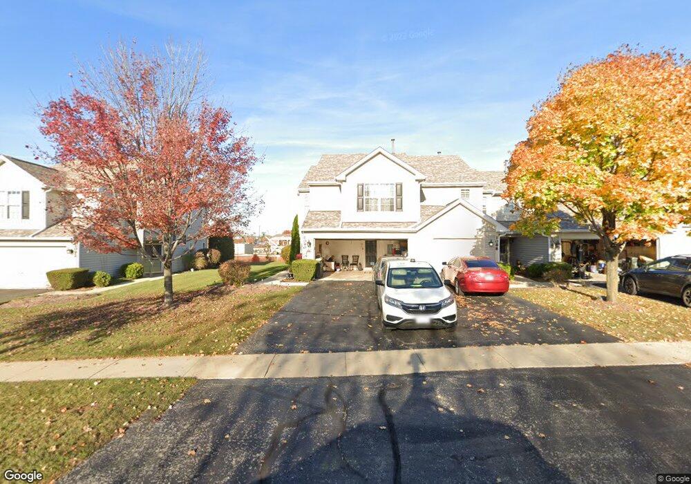 1090 Horizon Ridge, Lake In the Hills, IL 60156 - photo 1