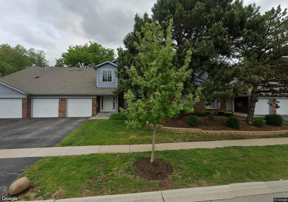 1722 Chesapeake Ln unit 3, Schaumburg, IL 60193 - photo 1