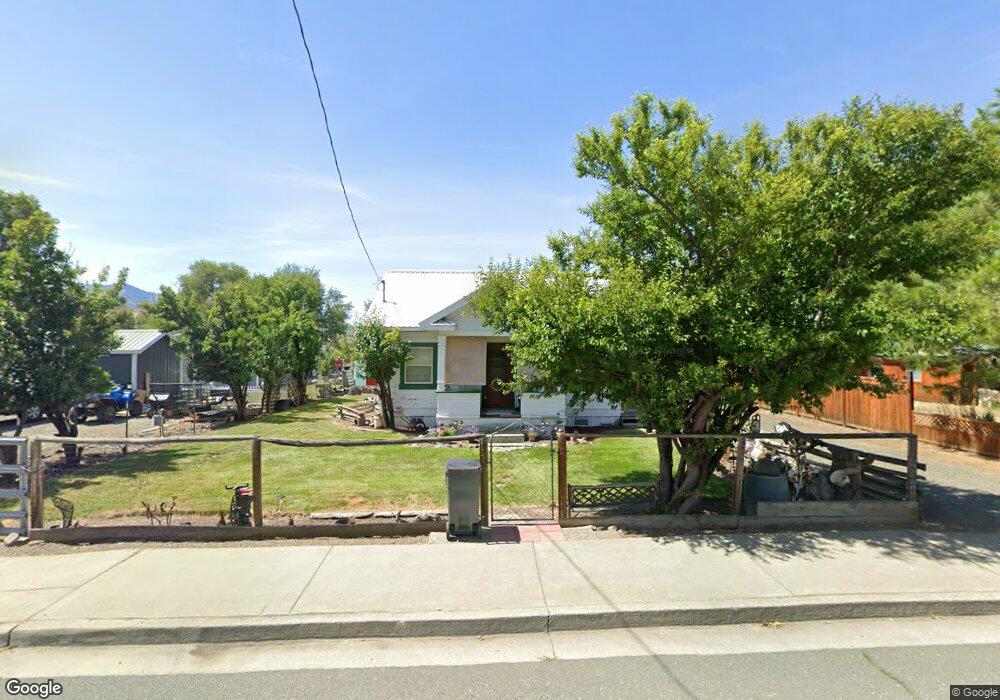 311 Ingle St, Mount Vernon, OR 97865 - photo 1