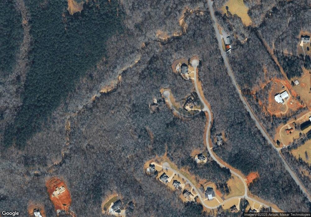 651 Creekview Ct, Cornelia, GA 30531 - photo 1