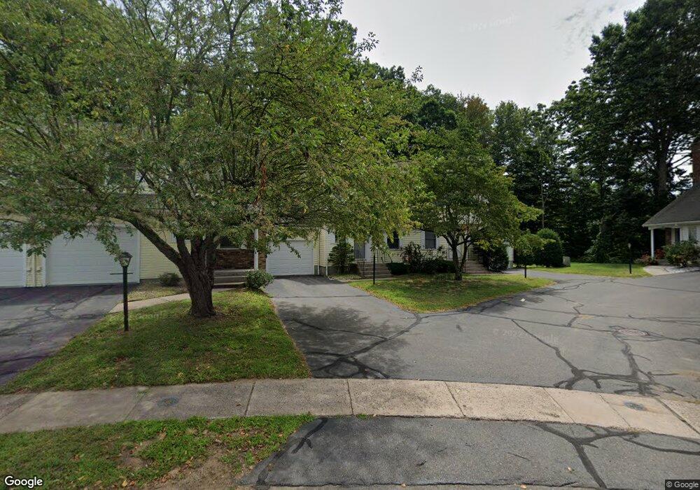 283 Strawberry Cir unit 144, Windsor, CT 06095 - photo 1