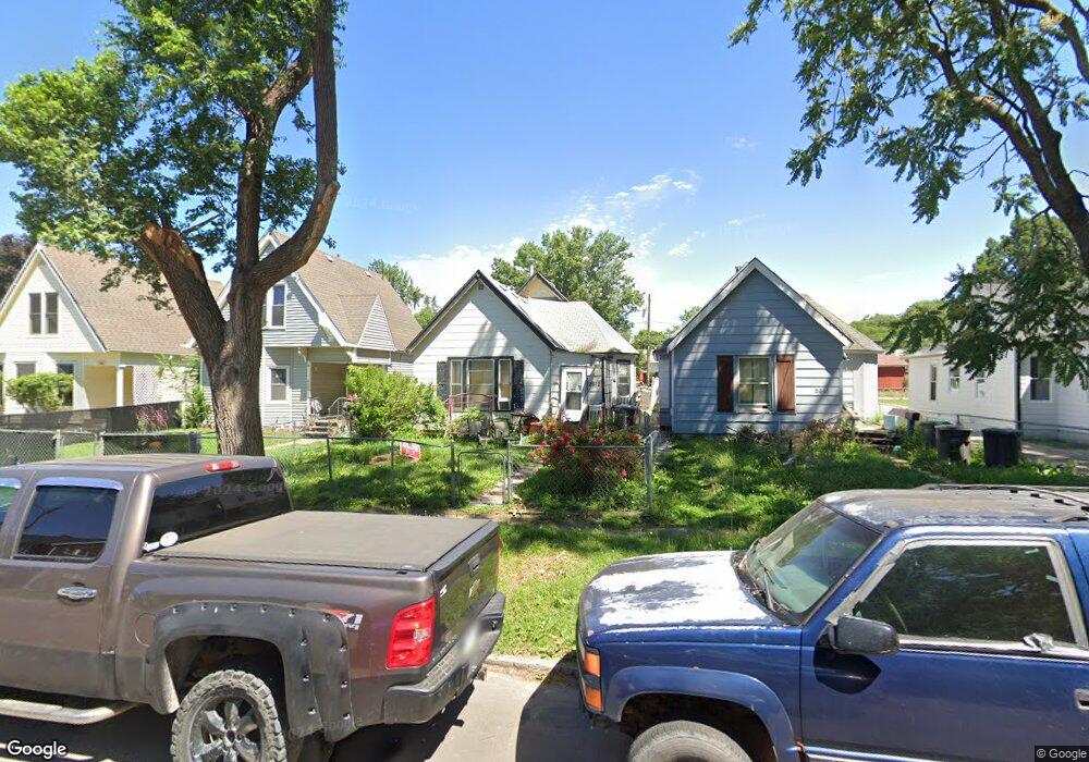 2612 E Walnut St, Des Moines, IA 50317 - photo 1