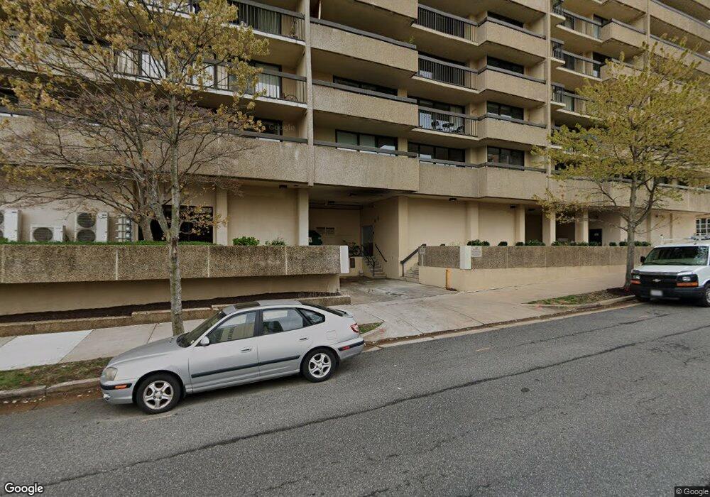 Alexandria House unit 1808, Alexandria, VA 22314 - photo 1