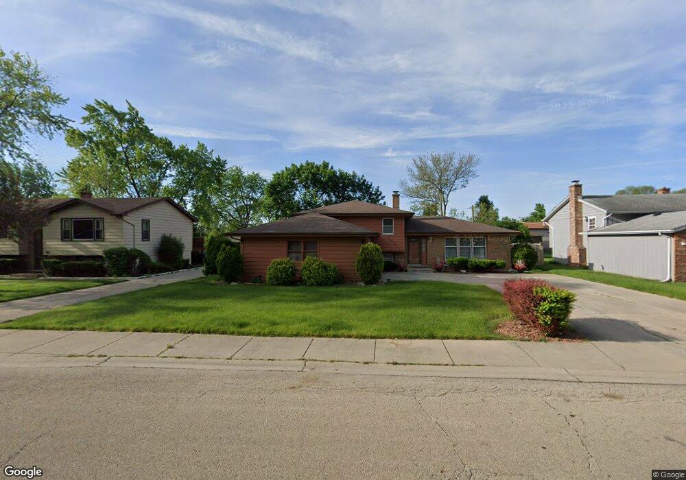 2517 Berry Ct, Waukegan, IL 60085 - photo 1