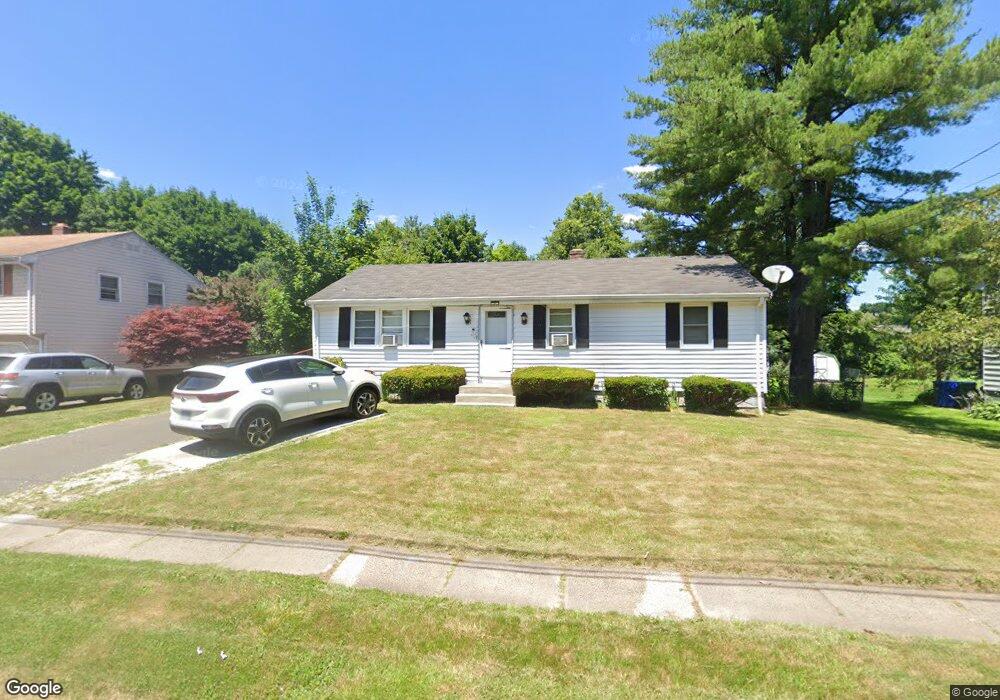 34 Forest Ln, Bloomfield, CT 06002 - photo 1