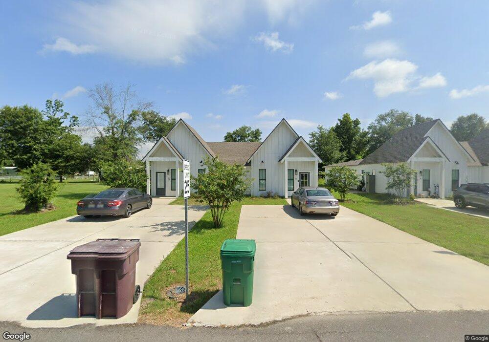 3430 Eliza Rd unit B, Lake Charles, LA 70605 - photo 1