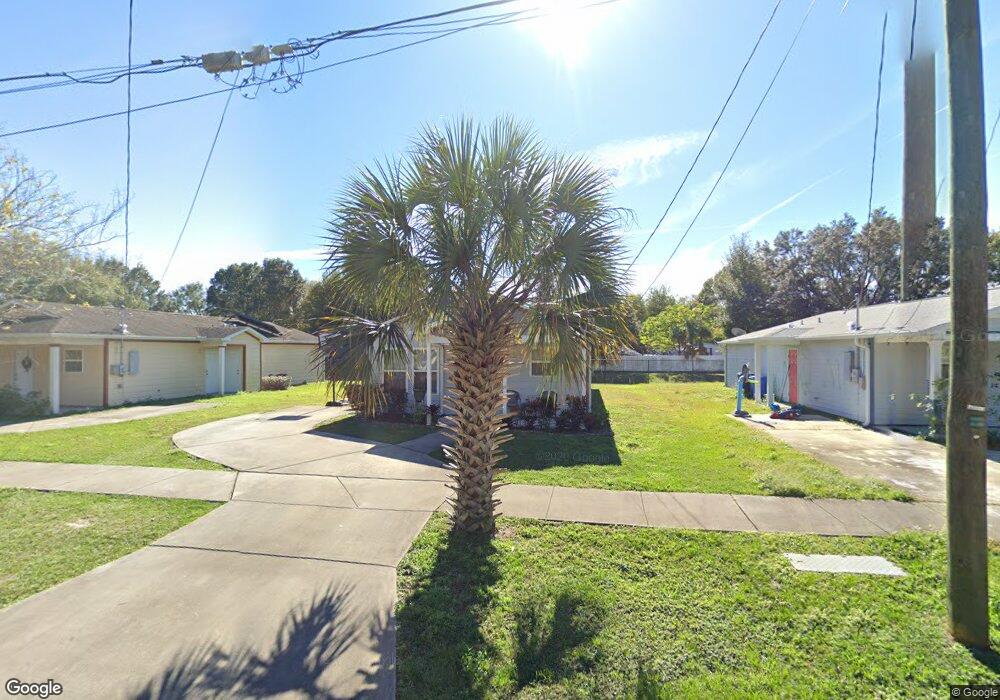 8437 Radio Ln, Tampa, FL 33619 - photo 1