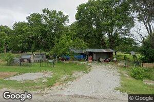 305 N Grand Ave, Mannsville, OK 73447