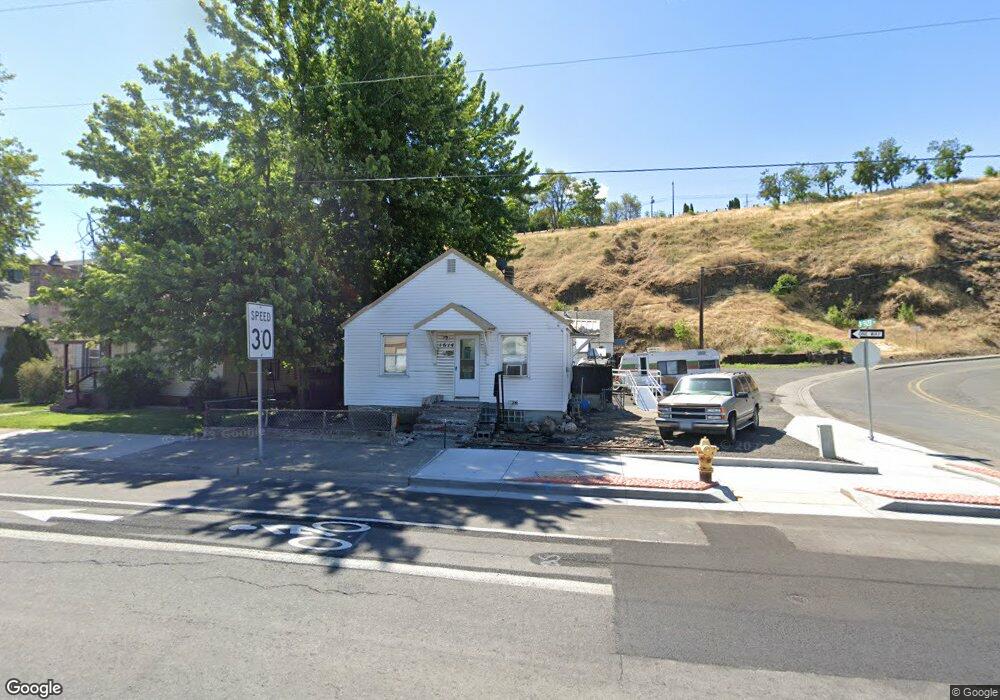 1614 SW Frazer Ave, Pendleton, OR 97801 - photo 1