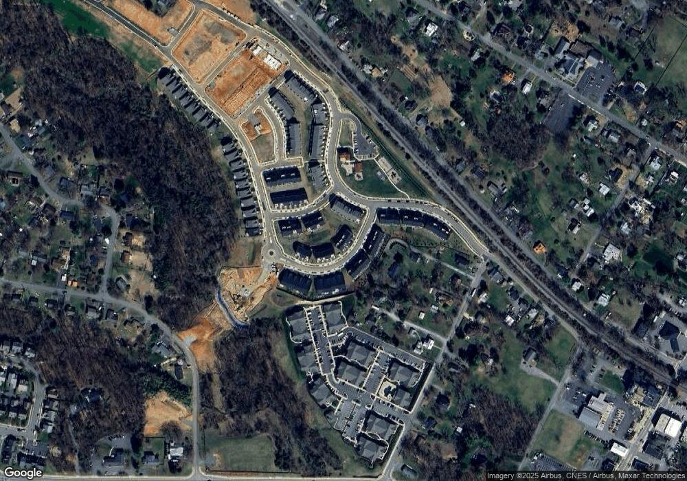 4420 Alston St, Crozet, VA 22932 - photo 1