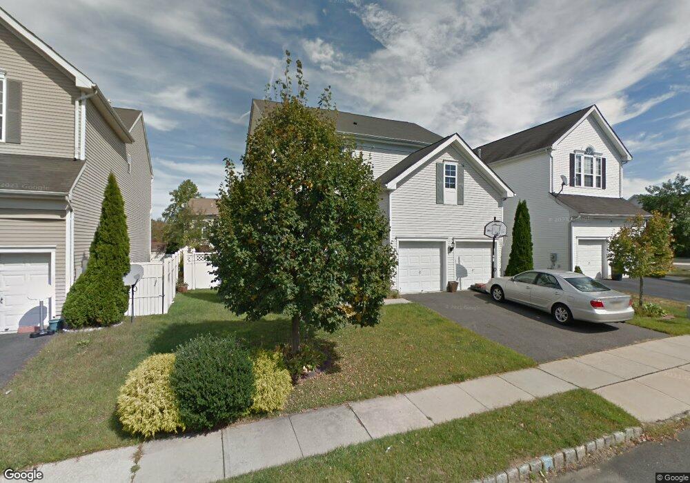 32 Lincoln Dr, Columbus, NJ 08022 - photo 1