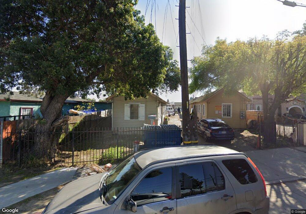 12106 S Willowbrook Ave, Compton, CA 90222 - photo 1