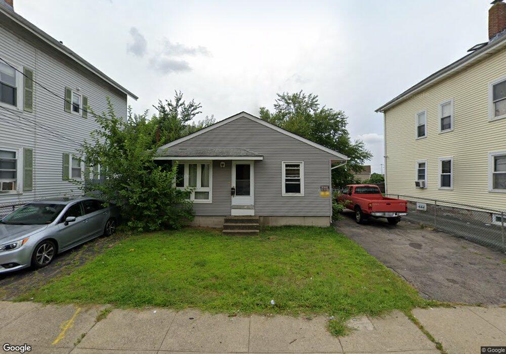 27 Gooding St, Pawtucket, RI 02860 - photo 1