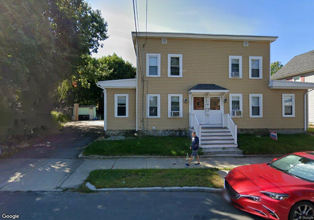 108 Pelham St unit 110, Methuen, MA 01844 - photo 1