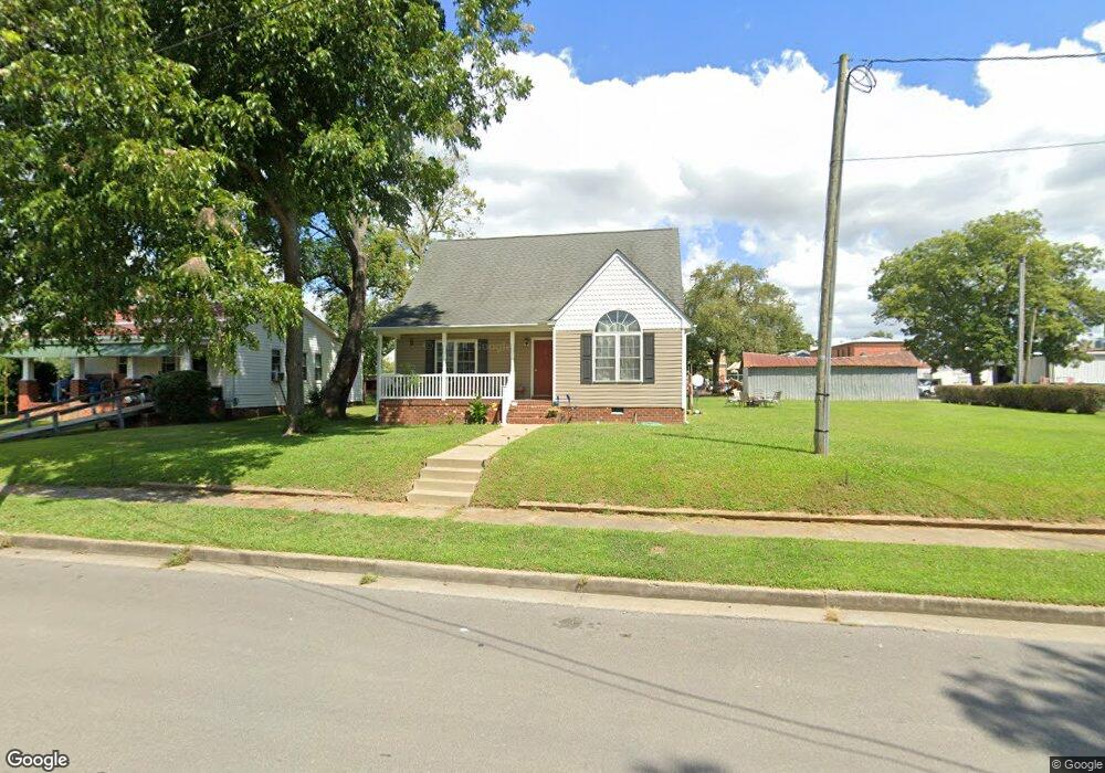 810 Kirby St, West Point, VA 23181 - photo 1