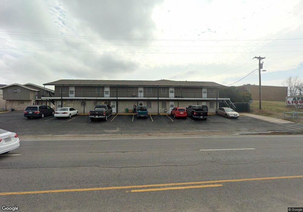 1221 Mineral Wells Hwy unit 14, Weatherford, TX 76086 - photo 1