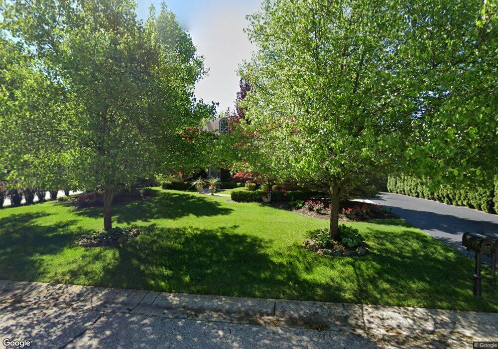 135 Hadsell Dr, Bloomfield Hills, MI 48302 - photo 1