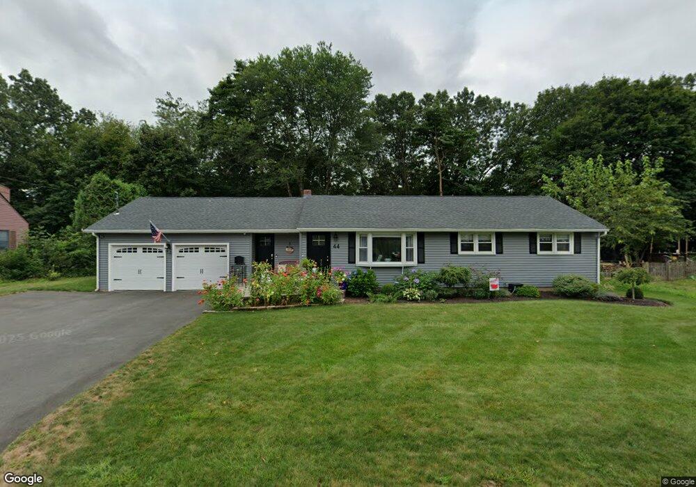 44 Play Rd, Enfield, CT 06082 - photo 1