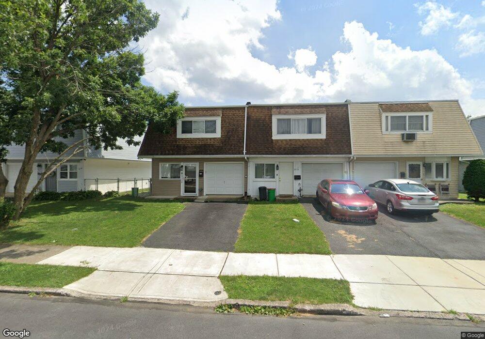 2114 E Cedar St, Allentown, PA 18109 - photo 1