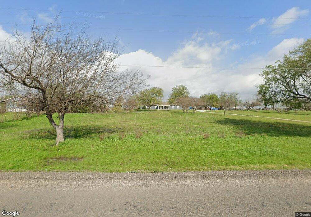 565 Fm 1182, Ennis, TX 75119 - photo 1