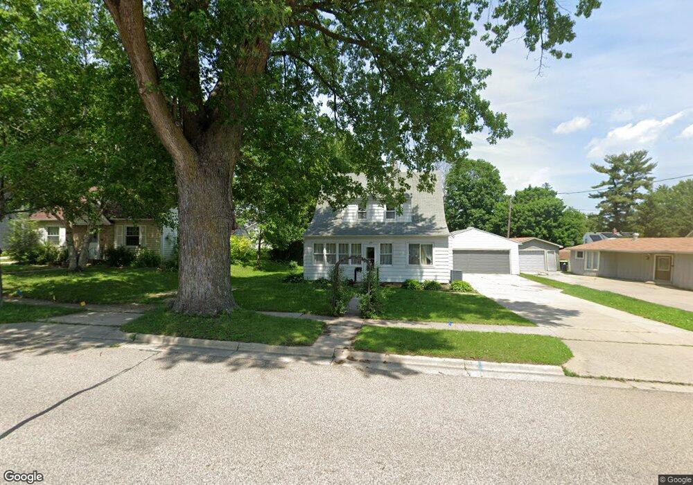 228 E 4th St, Zumbrota, MN 55992 - photo 1