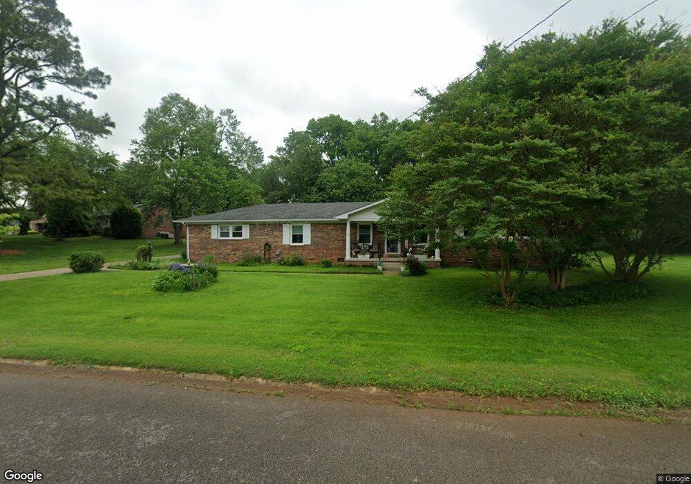 418 Dot Cir, Shelbyville, TN 37160 - photo 1