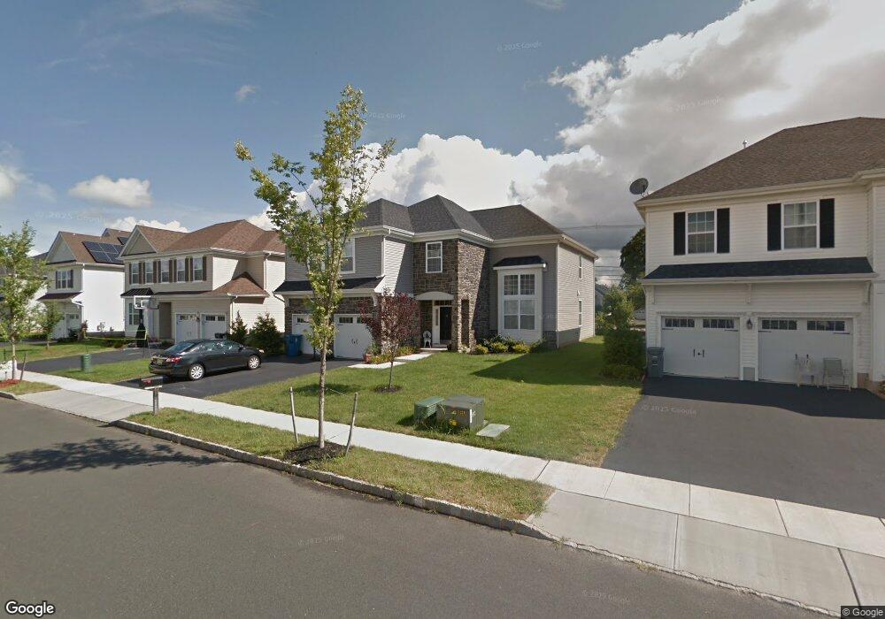 76 Dahlia Ct, Piscataway, NJ 08854 - photo 1