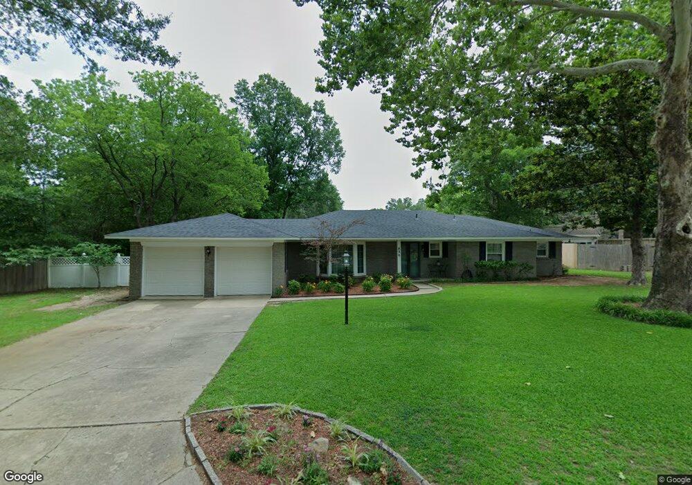 826 Pershing Dr E, Ardmore, OK 73401 - photo 1