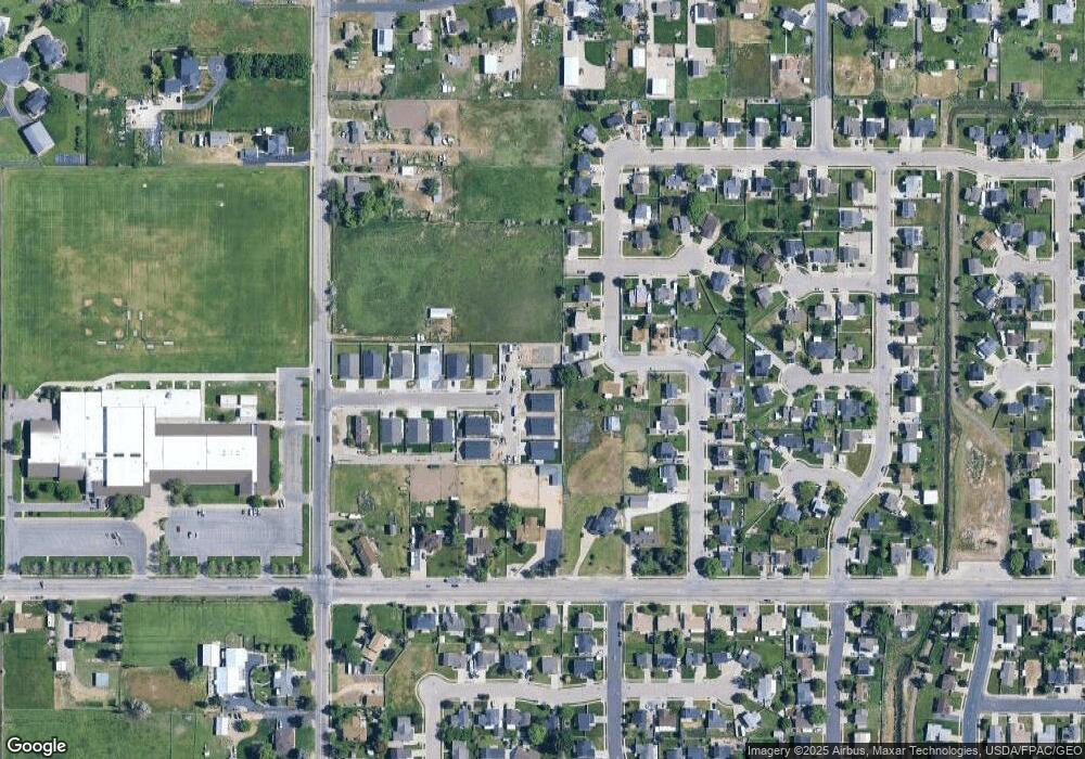 4718 S 4225 W unit 8, Roy, UT 84067 - photo 1