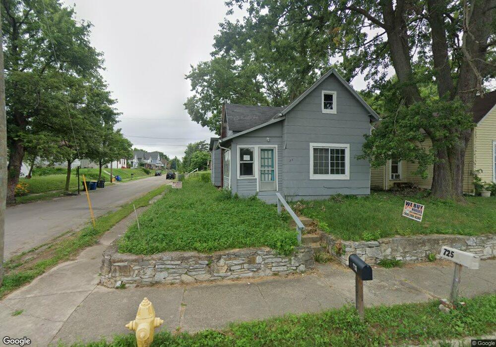 724 W Powers St, Muncie, IN 47305 - photo 1
